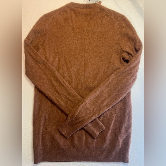 C by Bloomingdale’s | women’s cashmere sweater. Size: M - Picture 9 of 10